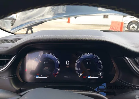 2022 Jeep Grand Cherokee L Limited 4X4 from USA, damaged, VIN 1C4RJKBG1N8511736